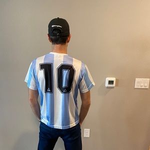 Meet your Posher, Daniel